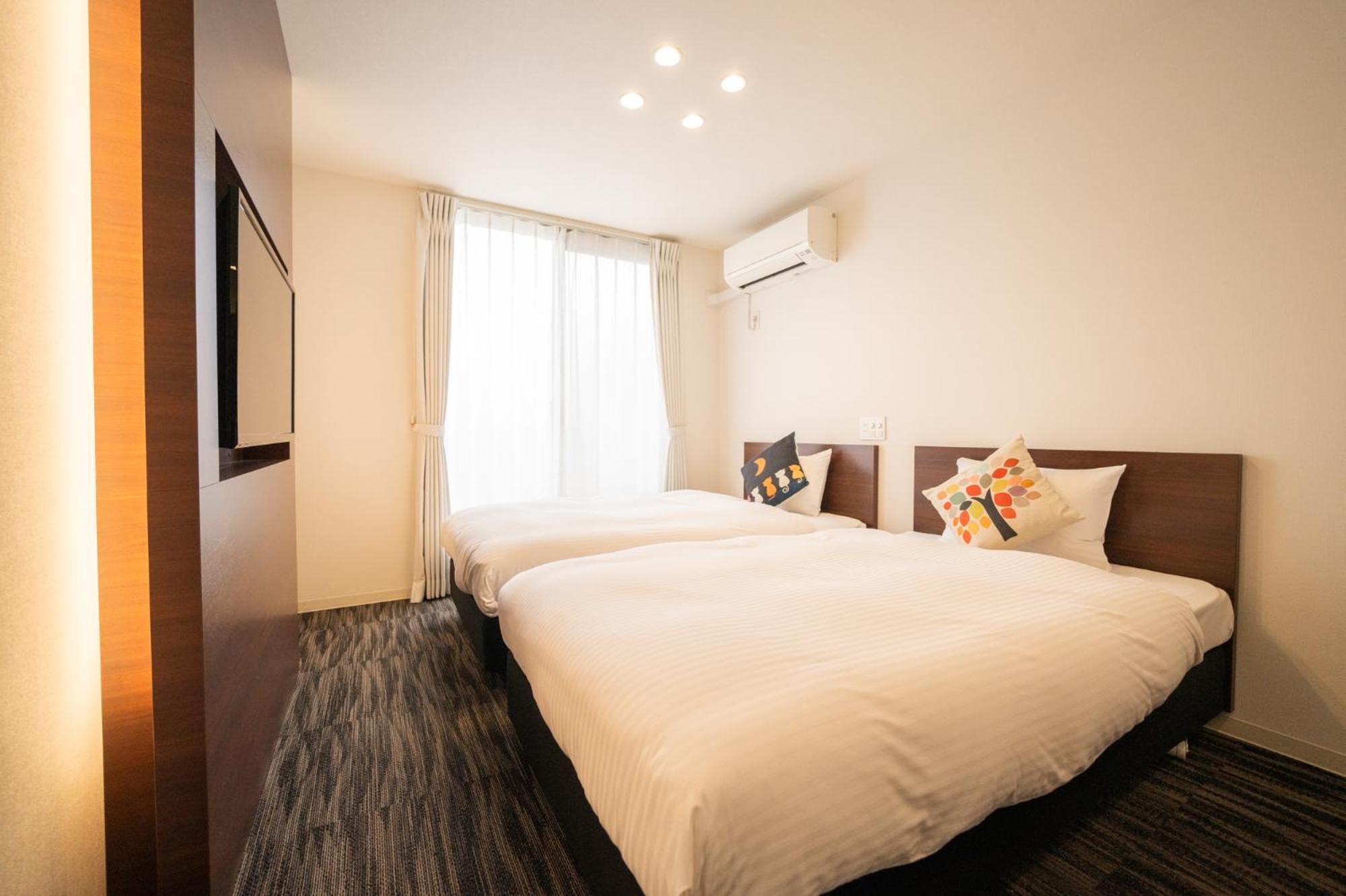 Home Inn Kujo Kawaramachi Kyōto Exterior foto
