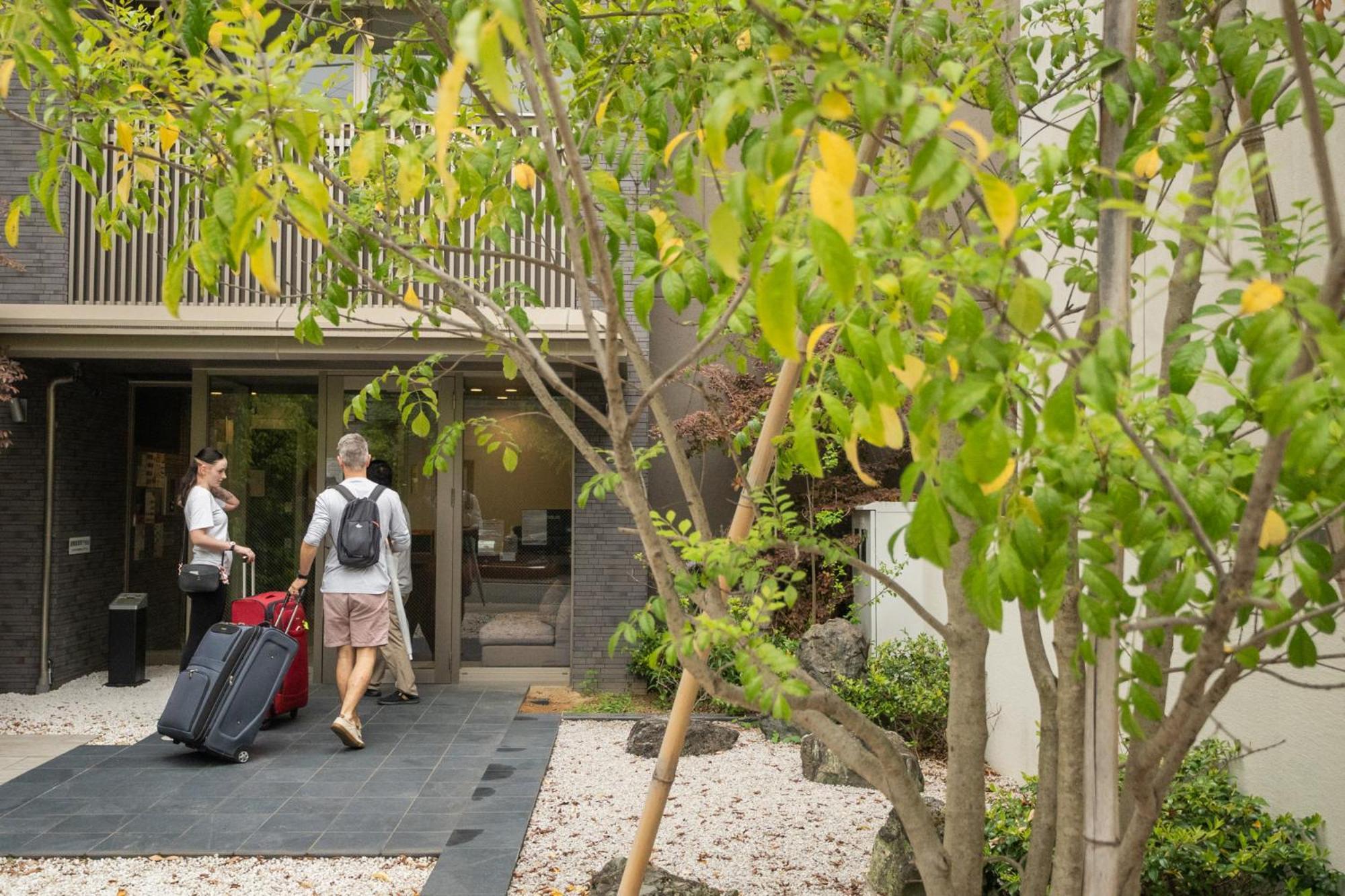 Home Inn Kujo Kawaramachi Kyōto Exterior foto