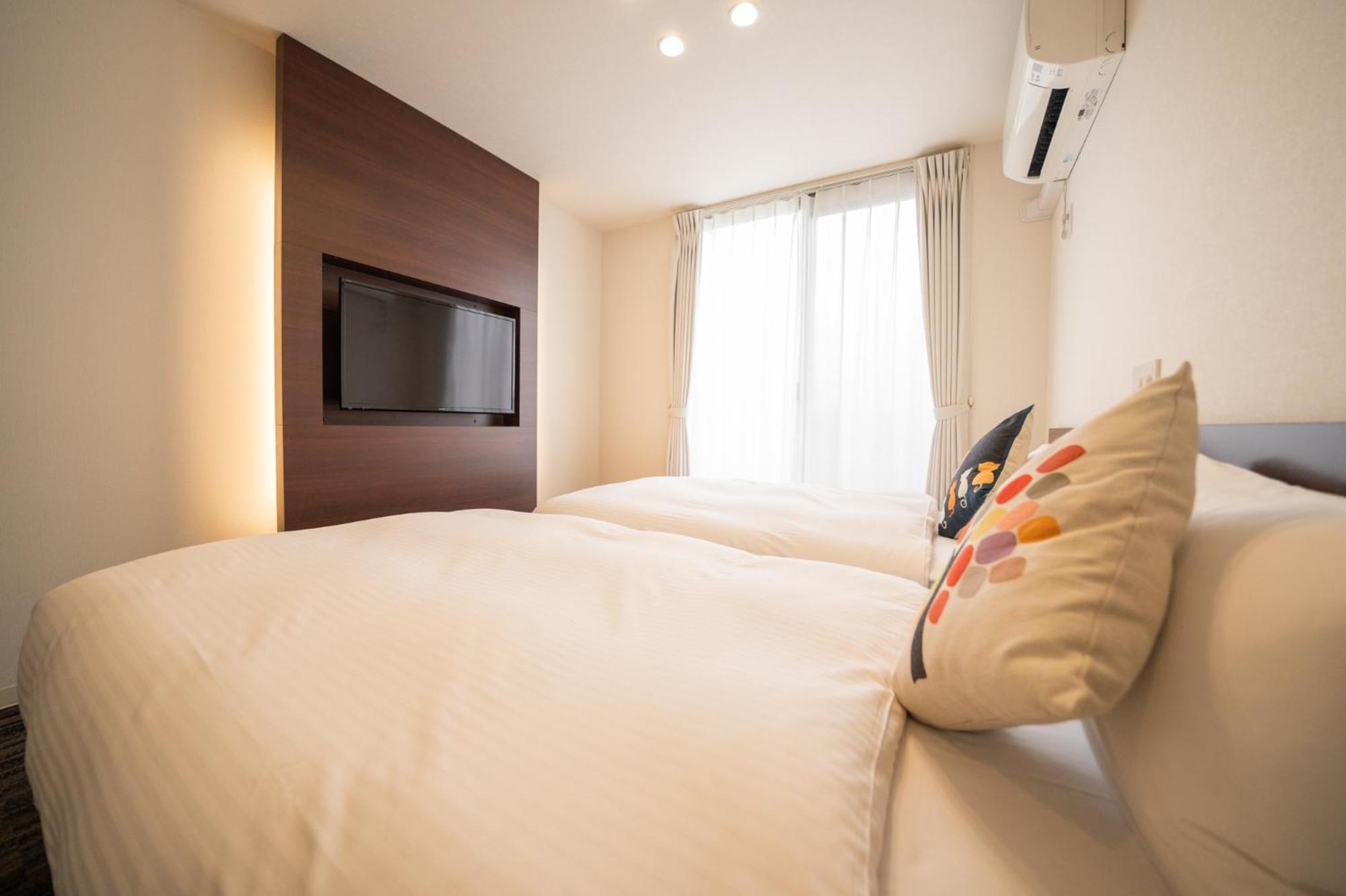Home Inn Kujo Kawaramachi Kyōto Exterior foto